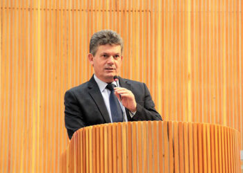 Duílio de Castro define novo rumo político e muda de partido