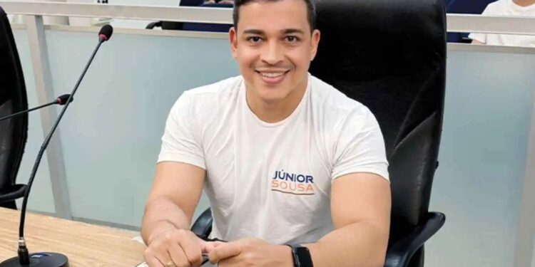 Ex-candidato a prefeito Júnior Sousa terá empresa contratada para divulgação institucional da Prefeitura.