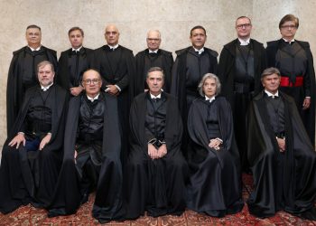 Pressão por indicação feminina ao STF ganha força após anúncio de aposentadoria de Barroso