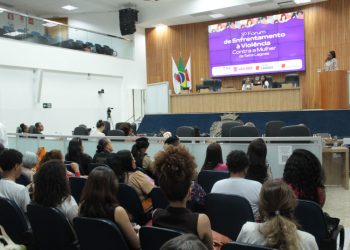 Conselheira do Conselho Municipal de Defesa da Mulher de Sete Lagoas relata ataque racista em evento na Câmara Municipal