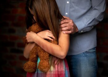 Homem de 74 anos é detido por abusar da neta em Montes Claros!