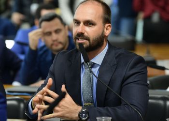 Eduardo Bolsonaro aposta em apoio dos EUA para disputar a Presidência.