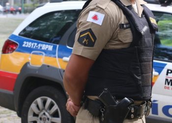 Motociclista é preso com placa clonada no Centro de Sete Lagoas.