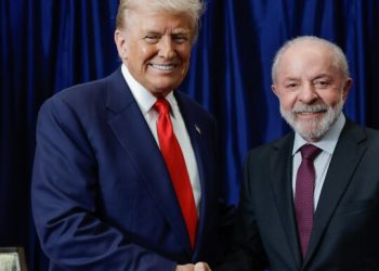 Brasil e EUA iniciam negociações sobre “tarifaço” na Malásia.