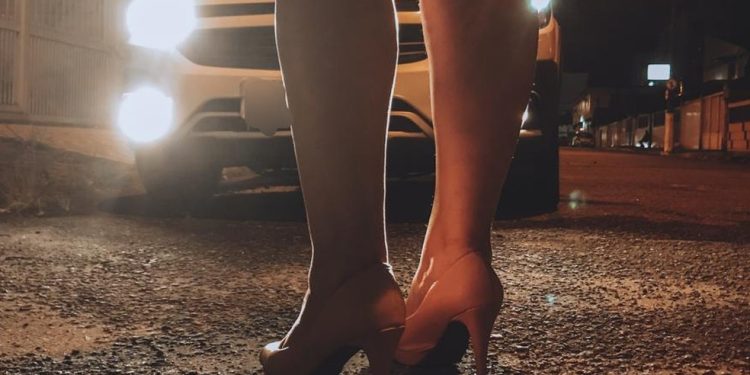 Jovem é extorquido após tentativa de contato com suposta acompanhante em Sete Lagoas.