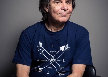 Morre Lô Borges, ícone do Clube da Esquina e da música mineira, aos 73 anos.