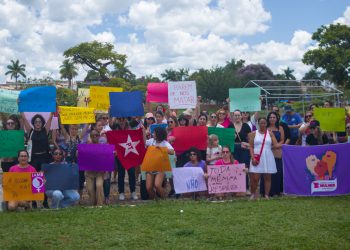 Coletivos realizam ato em Sete Lagoas para denunciar avanço da violência contra mulheres