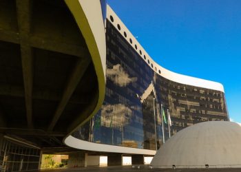 TSE divulga calendário das eleições de 2026 e define regras para candidatos e partidos