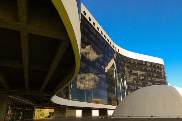 TSE divulga calendário das eleições de 2026 e define regras para candidatos e partidos